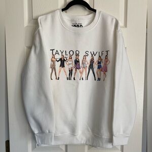 Taylor Swift sweatshirt size L